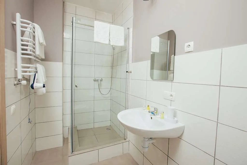 Jam Hotel Hnatyuka Lviv 3*,  Ukraine